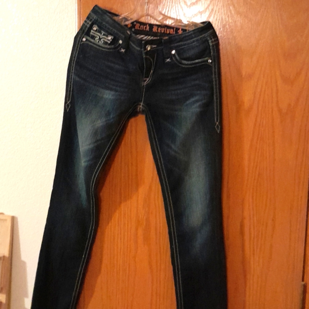 Rock revival skinny jeans